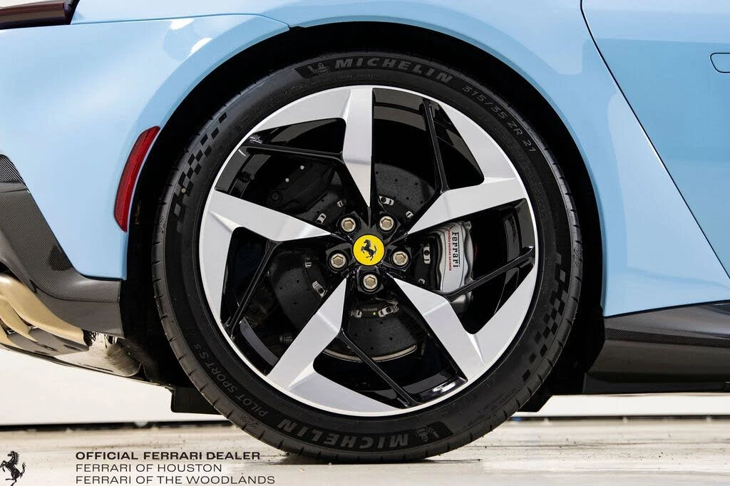 2025 Ferrari 12Cilindri - Image 21 of 31