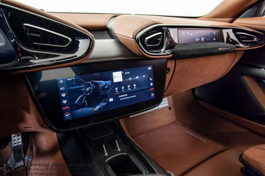 2025 Ferrari 12Cilindri - Image 12 of 31