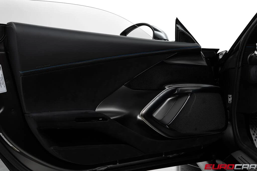 2025 Ferrari 12Cilindri - Image 25 of 31