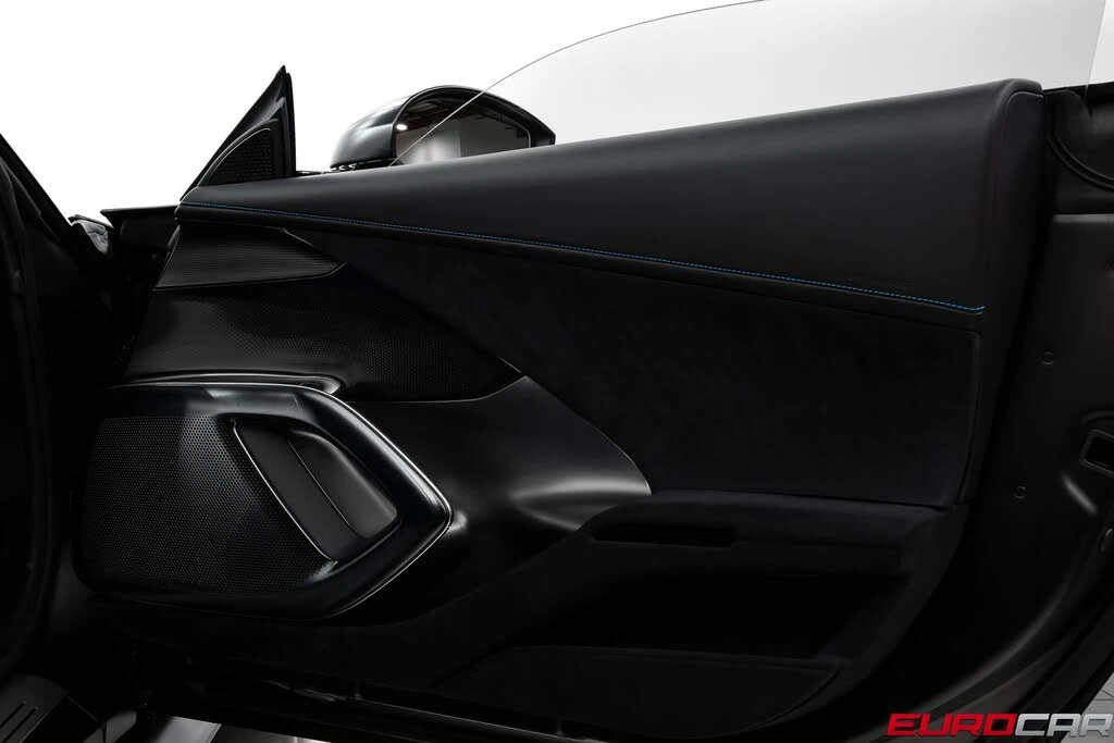 2025 Ferrari 12Cilindri - Image 26 of 31