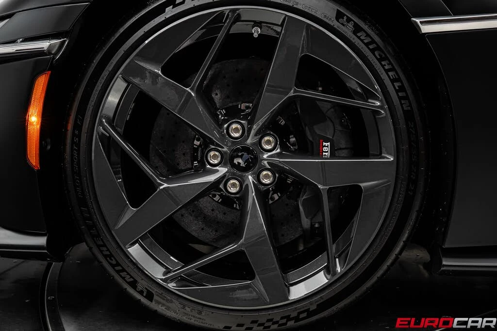 2025 Ferrari 12Cilindri - Image 23 of 31