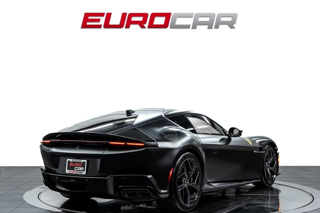 2025 Ferrari 12Cilindri - Image 5 of 31