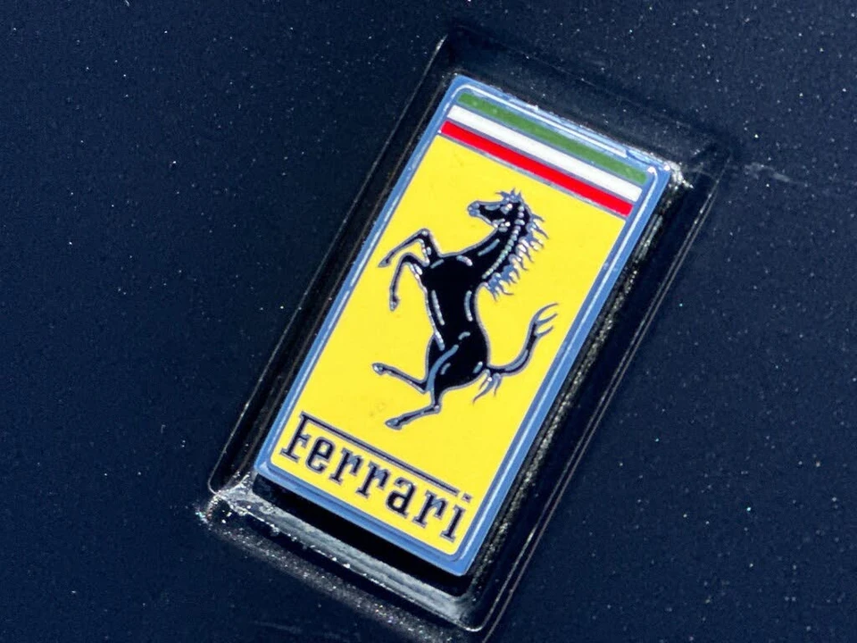 2025 Ferrari 12Cilindri - Image 28 of 31