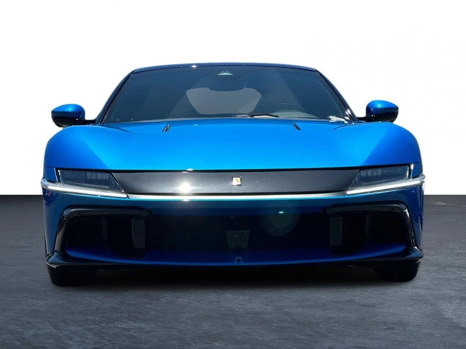 2025 Ferrari 12Cilindri - Image 9 of 31