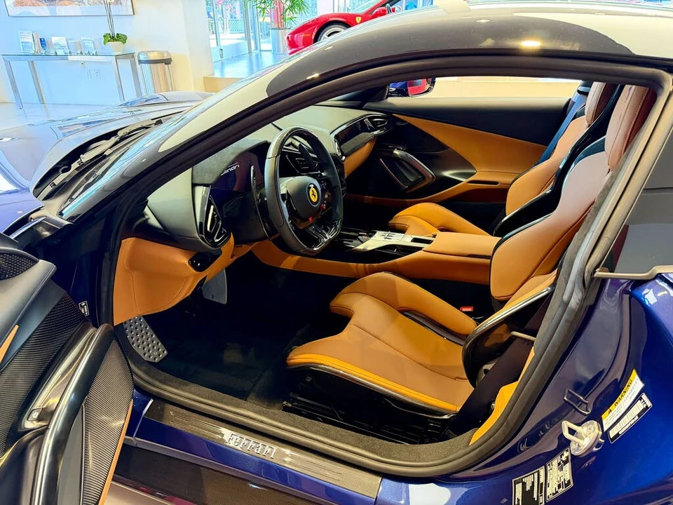 2025 Ferrari 12Cilindri - Image 9 of 23