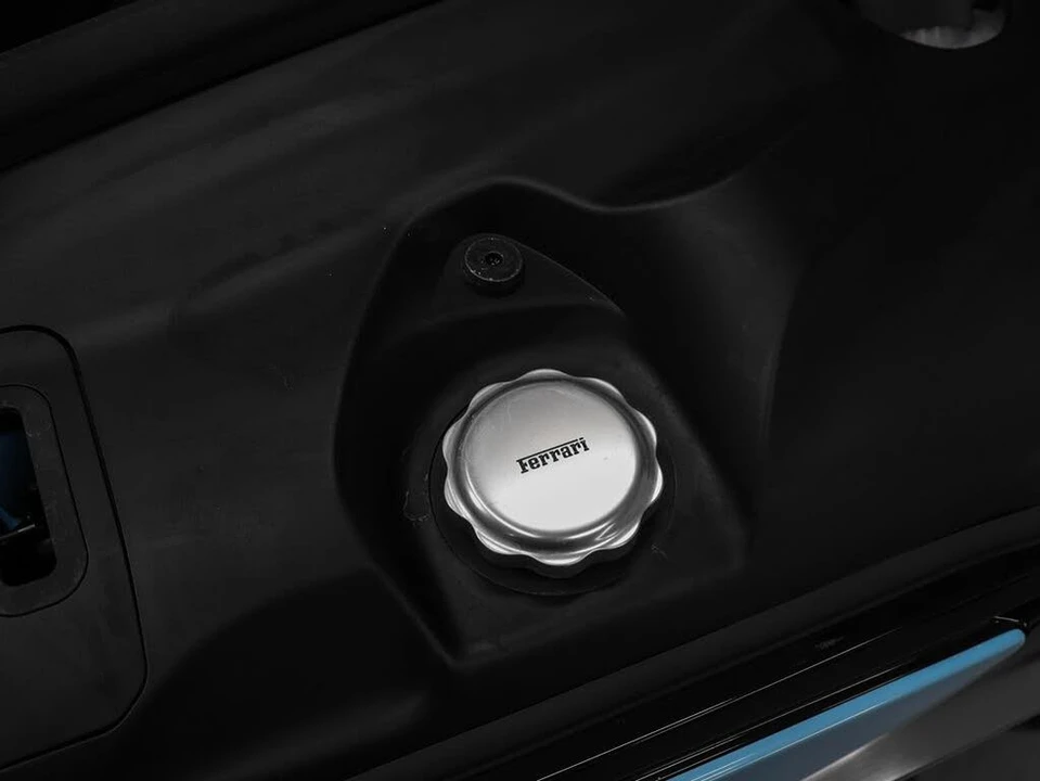 2025 Ferrari 12Cilindri - Image 22 of 31