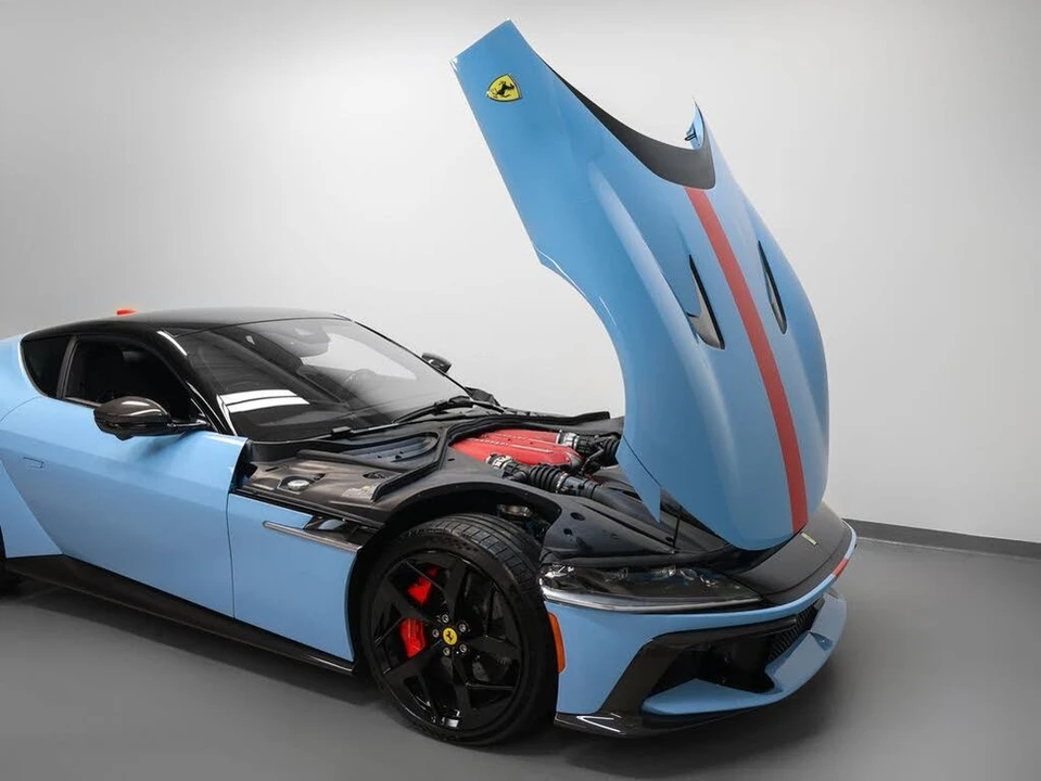 2025 Ferrari 12Cilindri - Image 18 of 31