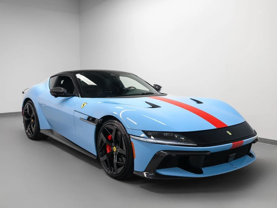 2025 Ferrari 12Cilindri - Image 25 of 31