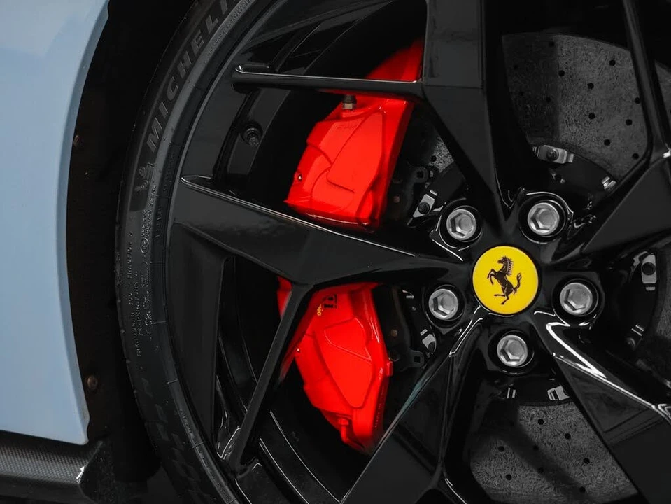 2025 Ferrari 12Cilindri - Image 16 of 31