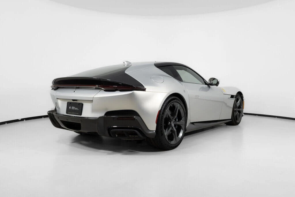 2025 Ferrari 12Cilindri - Image 2 of 31