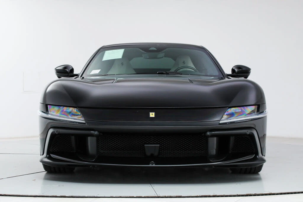 2025 Ferrari 12Cilindri - Image 11 of 31
