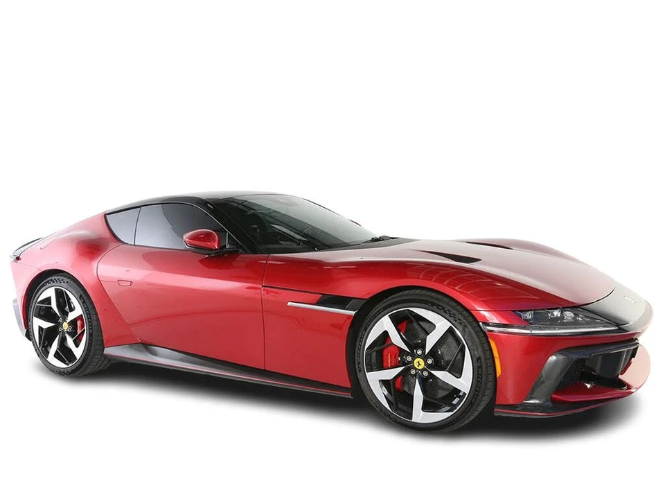 2025 Ferrari 12Cilindri - Image 15 of 31