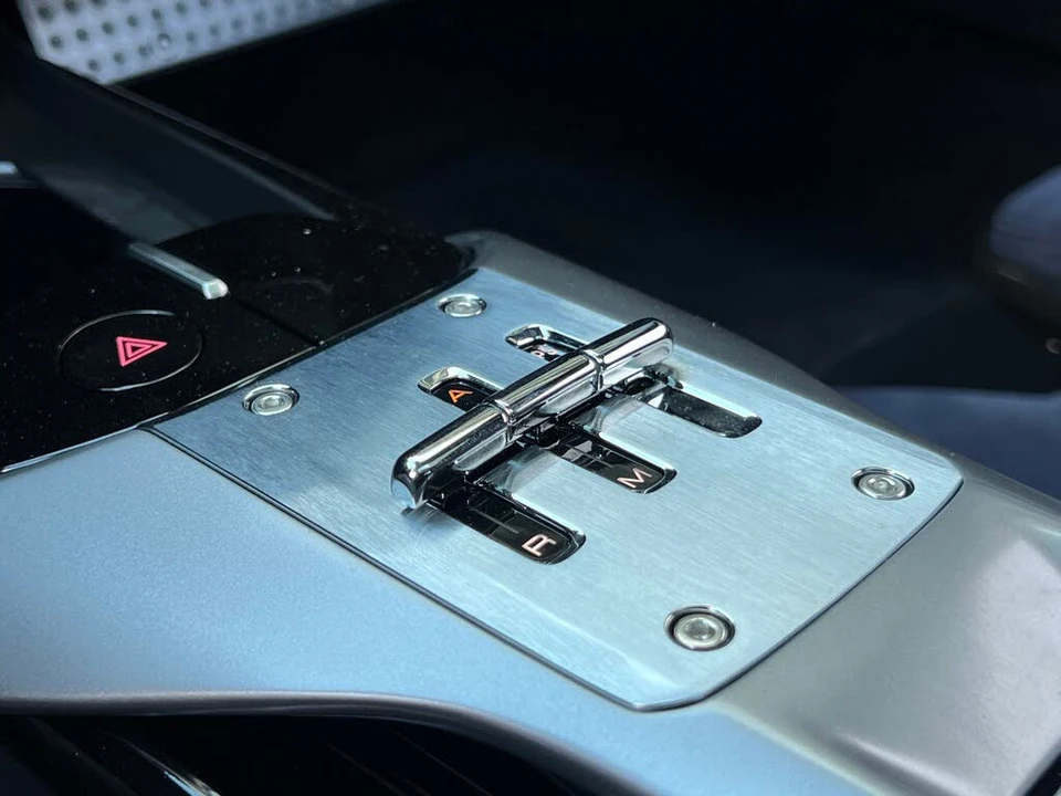 2025 Ferrari 12Cilindri - Image 22 of 31