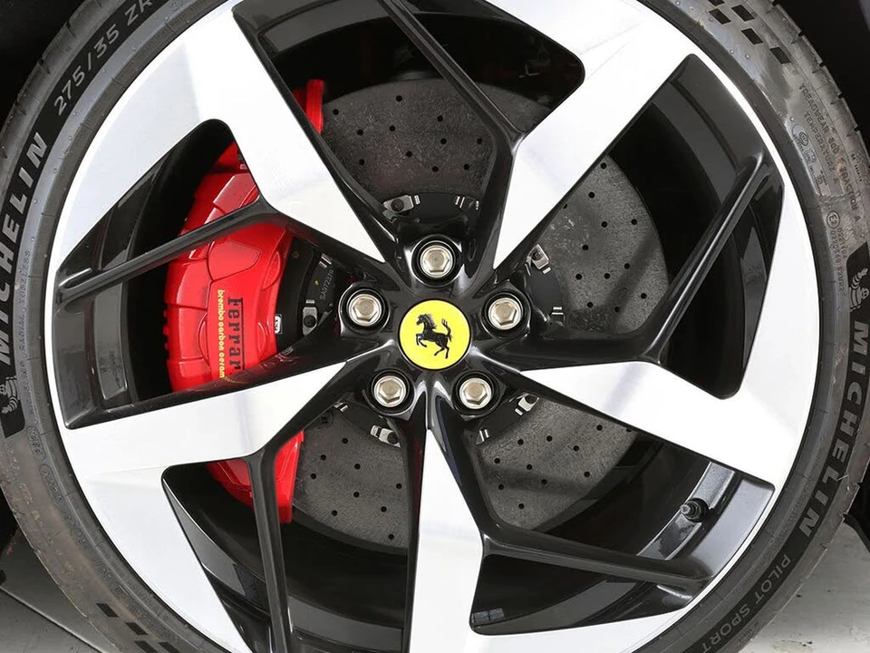 2025 Ferrari 12Cilindri - Image 16 of 31