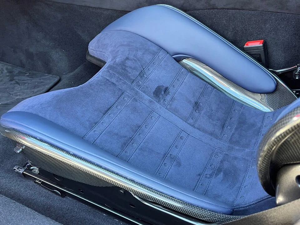 2025 Ferrari 12Cilindri - Image 31 of 31