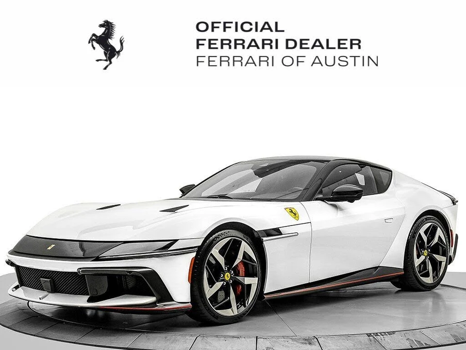 2025 Ferrari 12Cilindri - Image 3 of 31