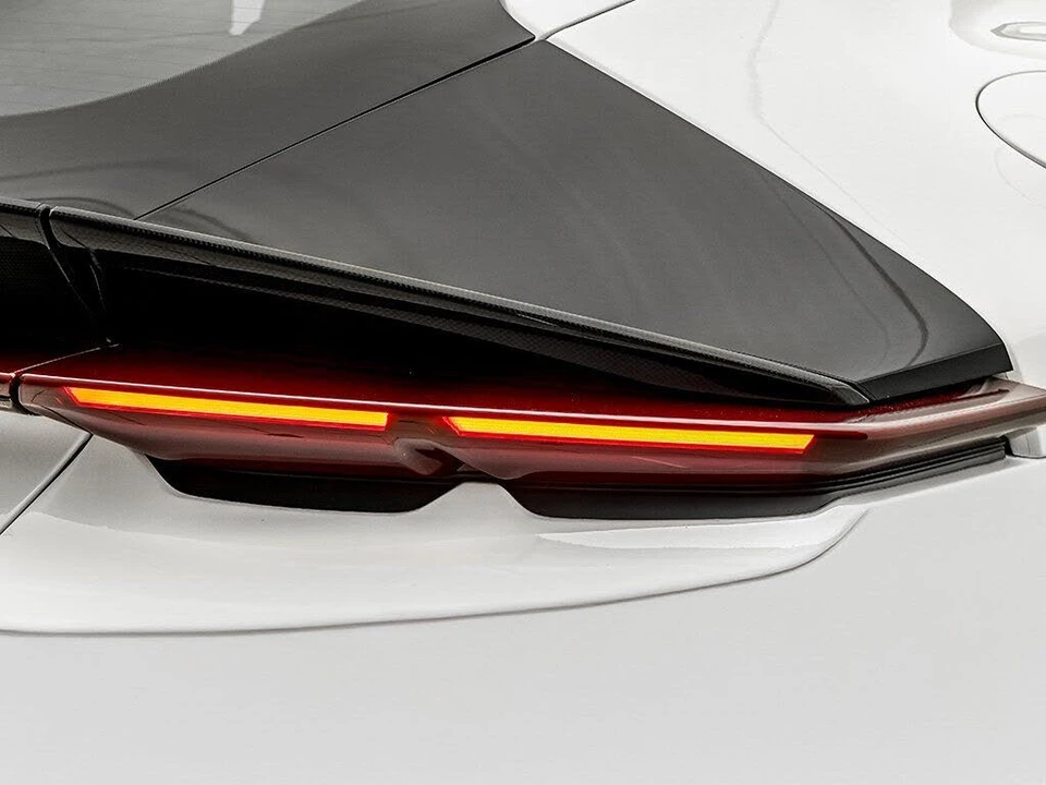 2025 Ferrari 12Cilindri - Image 29 of 31