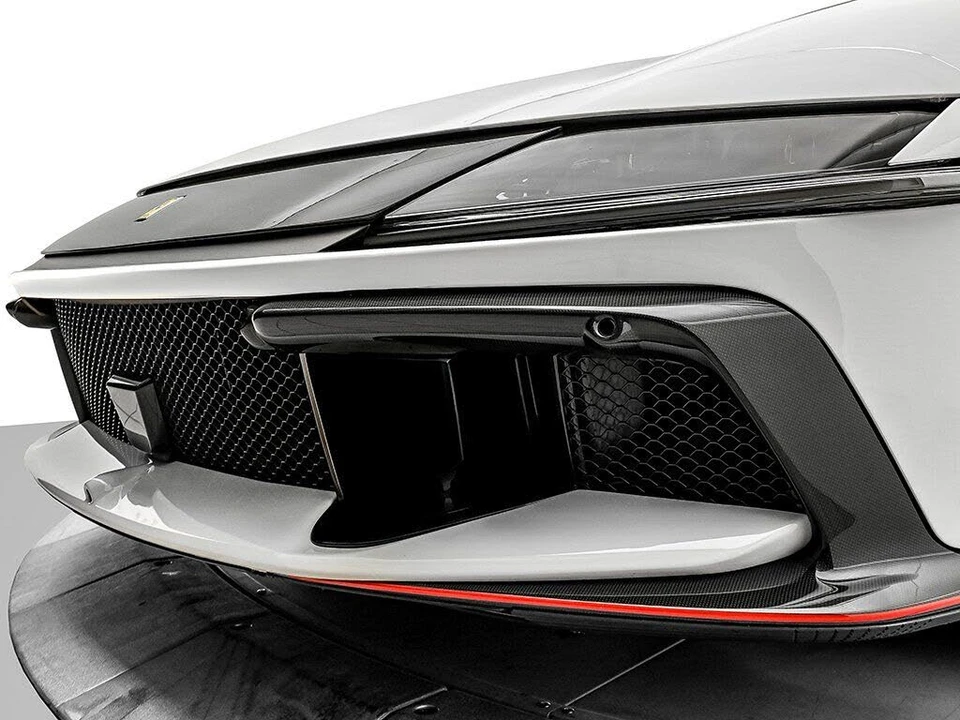 2025 Ferrari 12Cilindri - Image 24 of 31