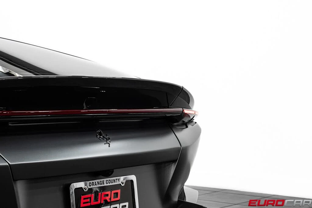 2025 Ferrari 12Cilindri - Image 27 of 31