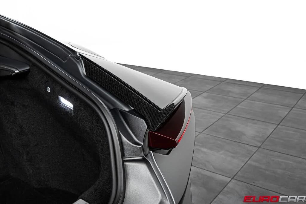 2025 Ferrari 12Cilindri - Image 23 of 31