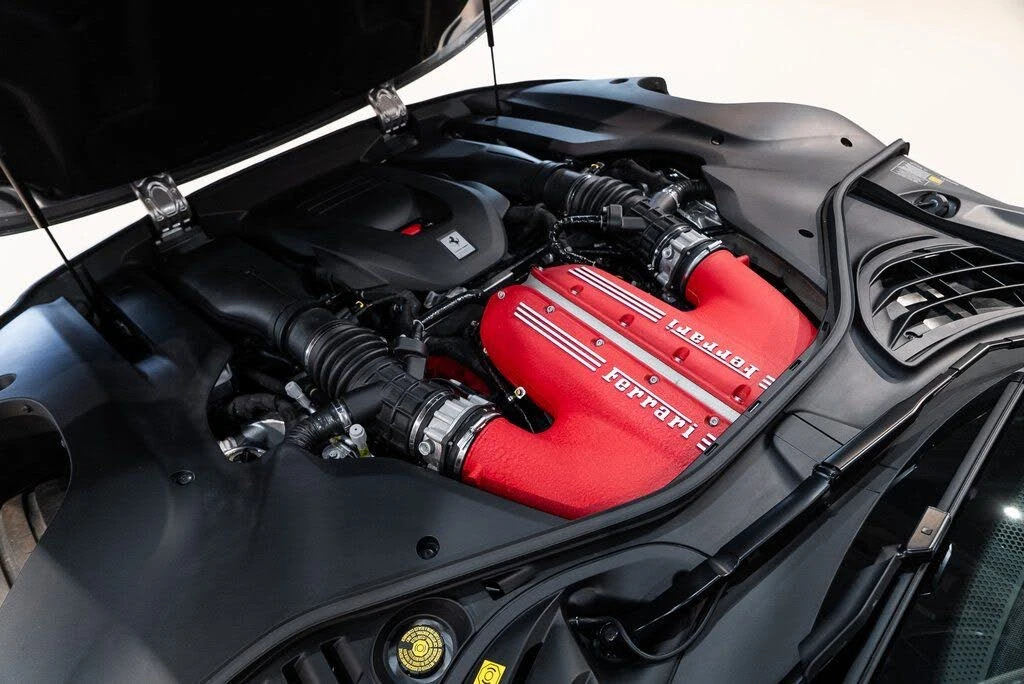 2025 Ferrari 12Cilindri - Image 17 of 31