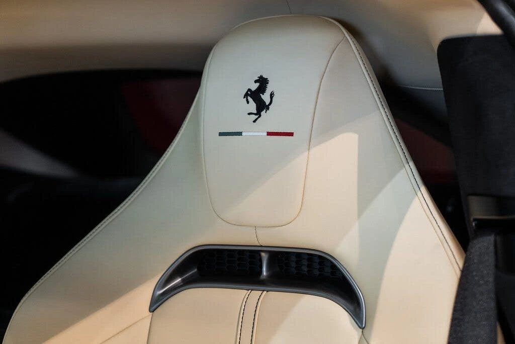 2025 Ferrari 12Cilindri - Image 6 of 31