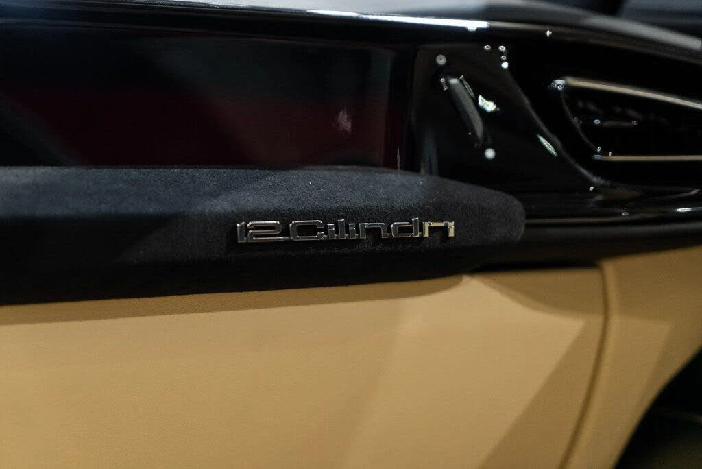 2025 Ferrari 12Cilindri - Image 31 of 31