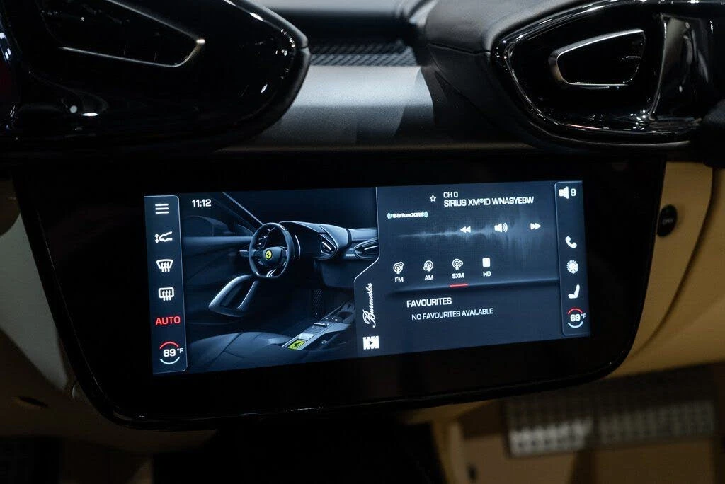 2025 Ferrari 12Cilindri - Image 29 of 31