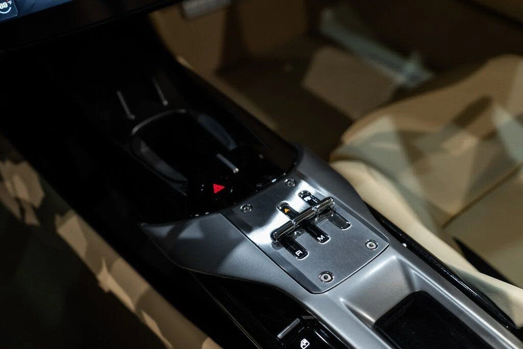 2025 Ferrari 12Cilindri - Image 30 of 31
