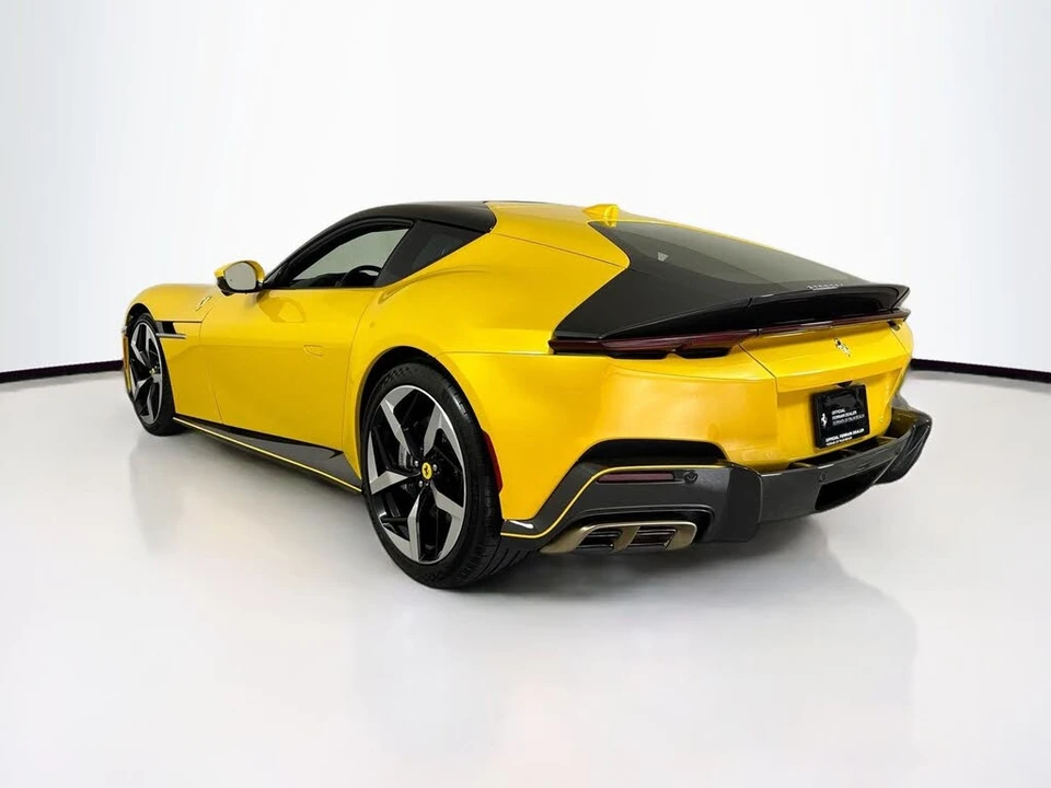 2025 Ferrari 12Cilindri - Image 5 of 6