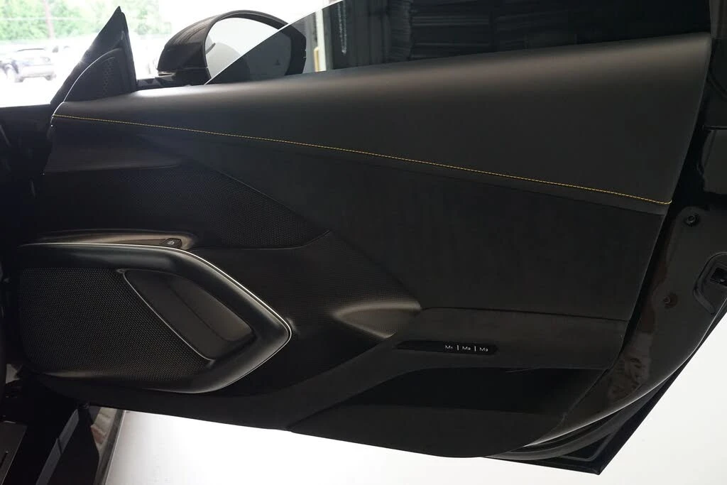 2025 Ferrari 12Cilindri - Image 31 of 31