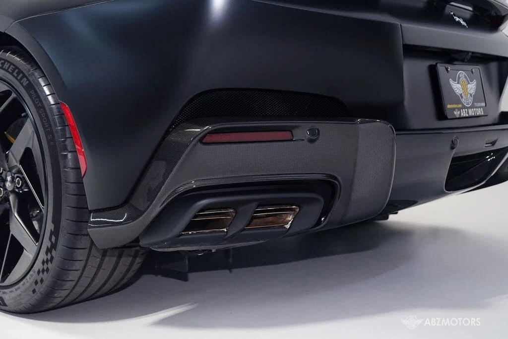 2025 Ferrari 12Cilindri - Image 10 of 31