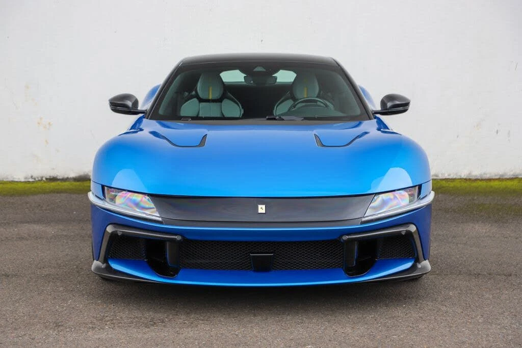 2025 Ferrari 12Cilindri - Image 13 of 31