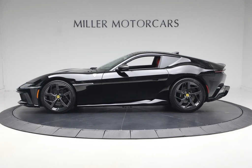 2025 Ferrari 12Cilindri - Image 3 of 29