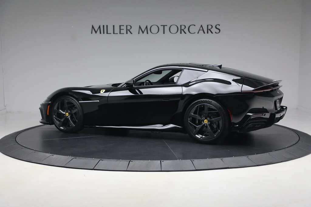 2025 Ferrari 12Cilindri - Image 4 of 29