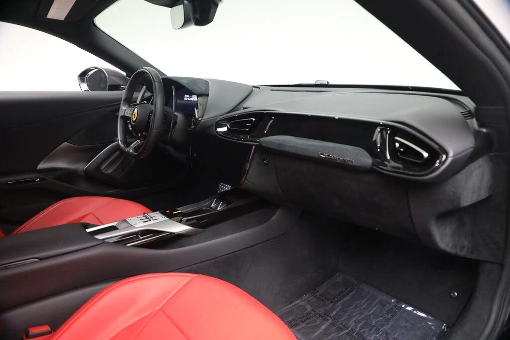 2025 Ferrari 12Cilindri - Image 18 of 29