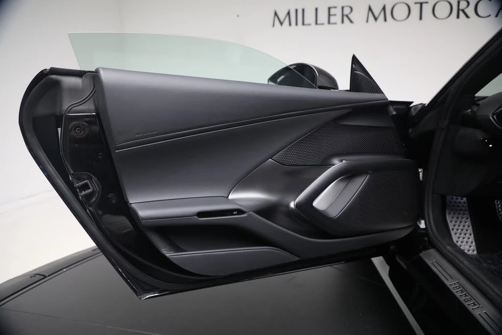 2025 Ferrari 12Cilindri - Image 29 of 29