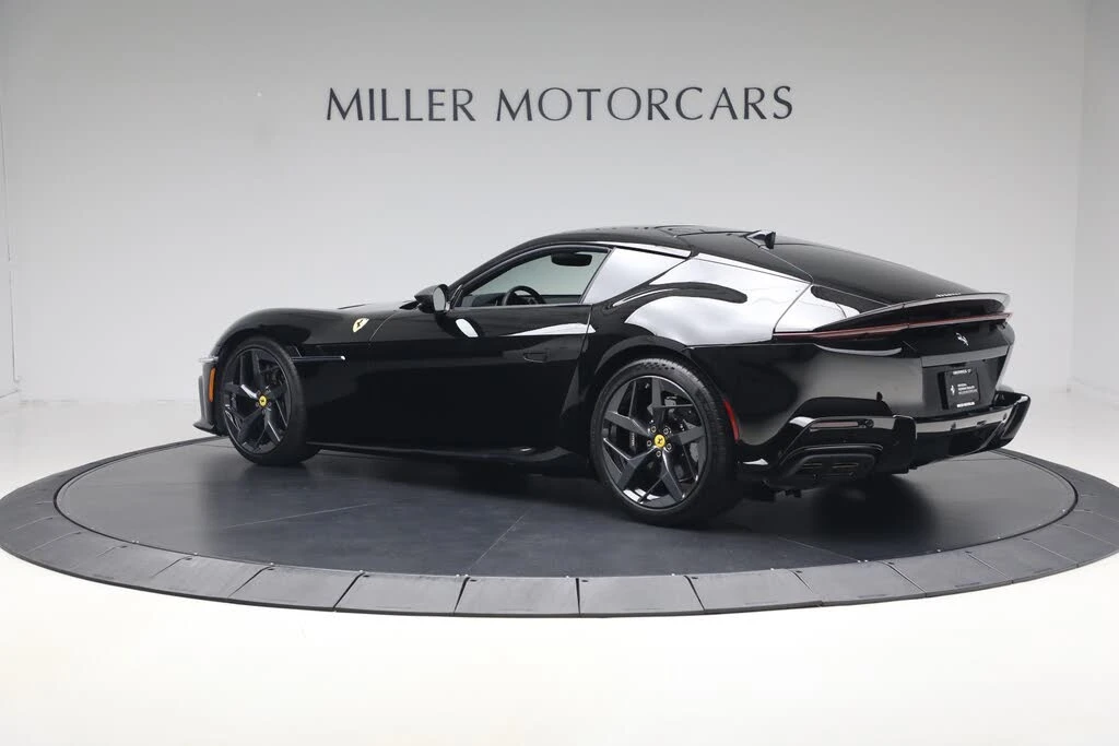 2025 Ferrari 12Cilindri - Image 5 of 29