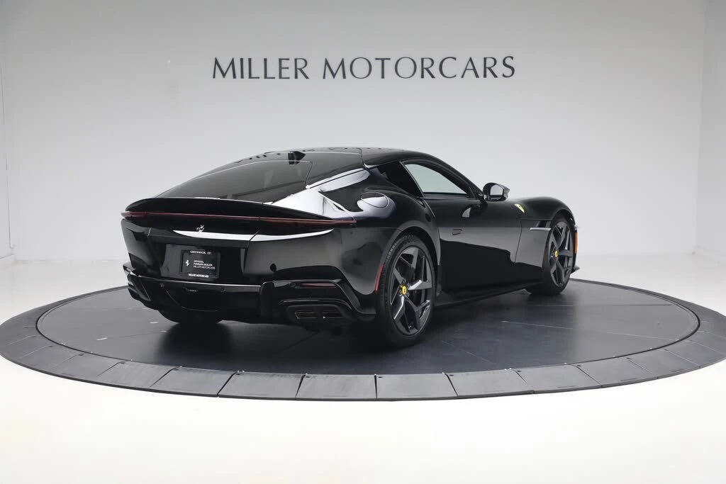 2025 Ferrari 12Cilindri - Image 7 of 29