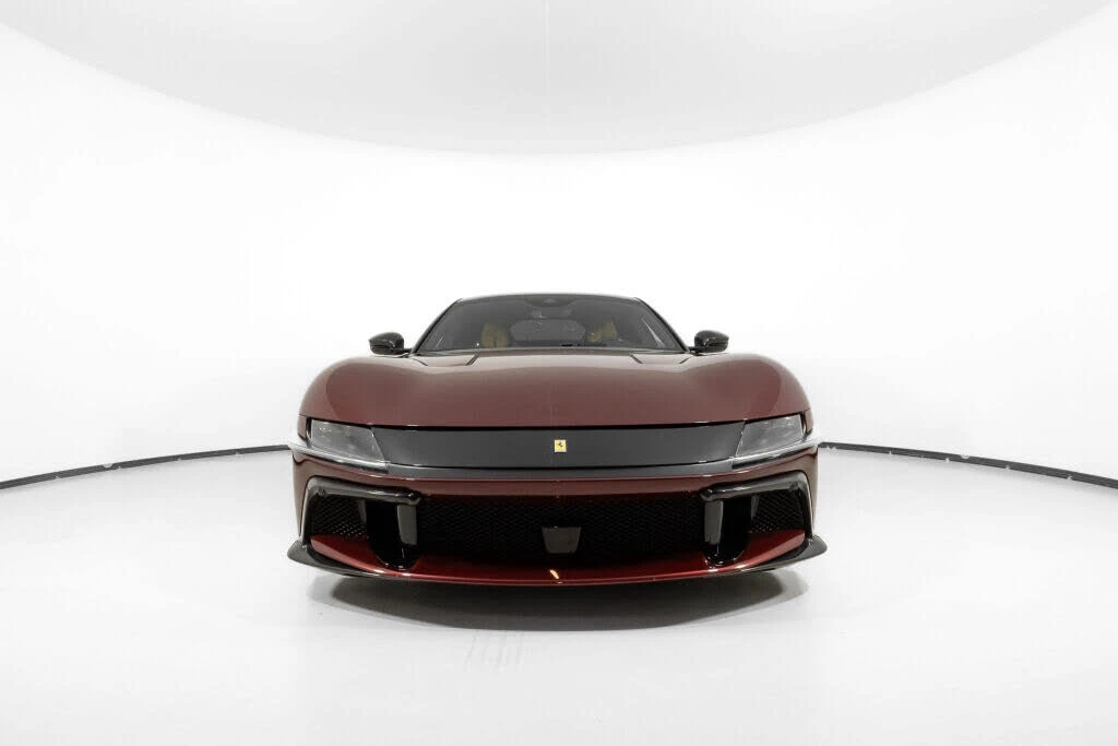 2025 Ferrari 12Cilindri - Image 13 of 31