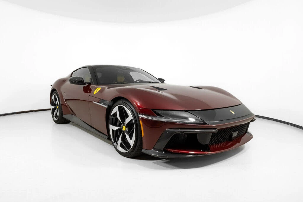 2025 Ferrari 12Cilindri - Image 11 of 31