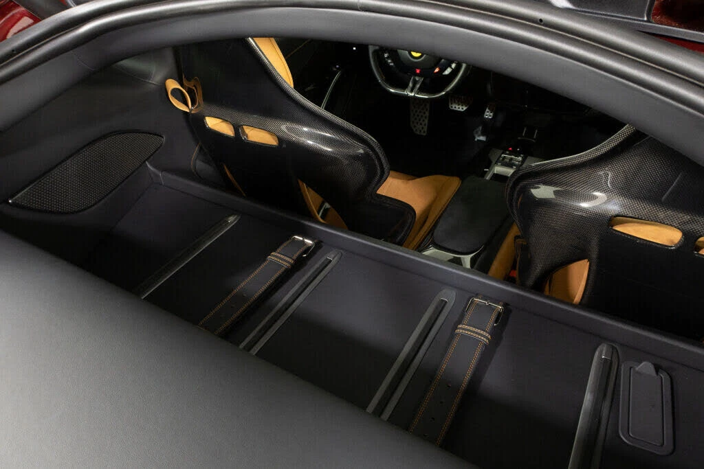 2025 Ferrari 12Cilindri - Image 24 of 31