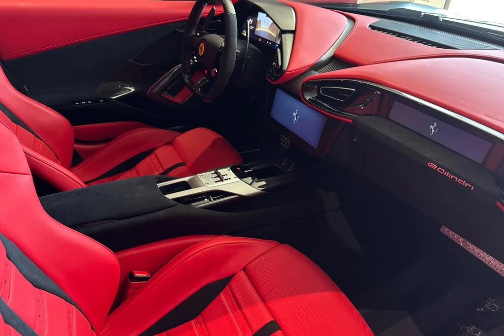 2025 Ferrari 12Cilindri - Image 17 of 31
