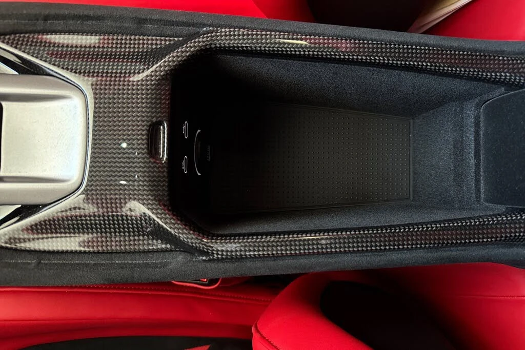 2025 Ferrari 12Cilindri - Image 25 of 31