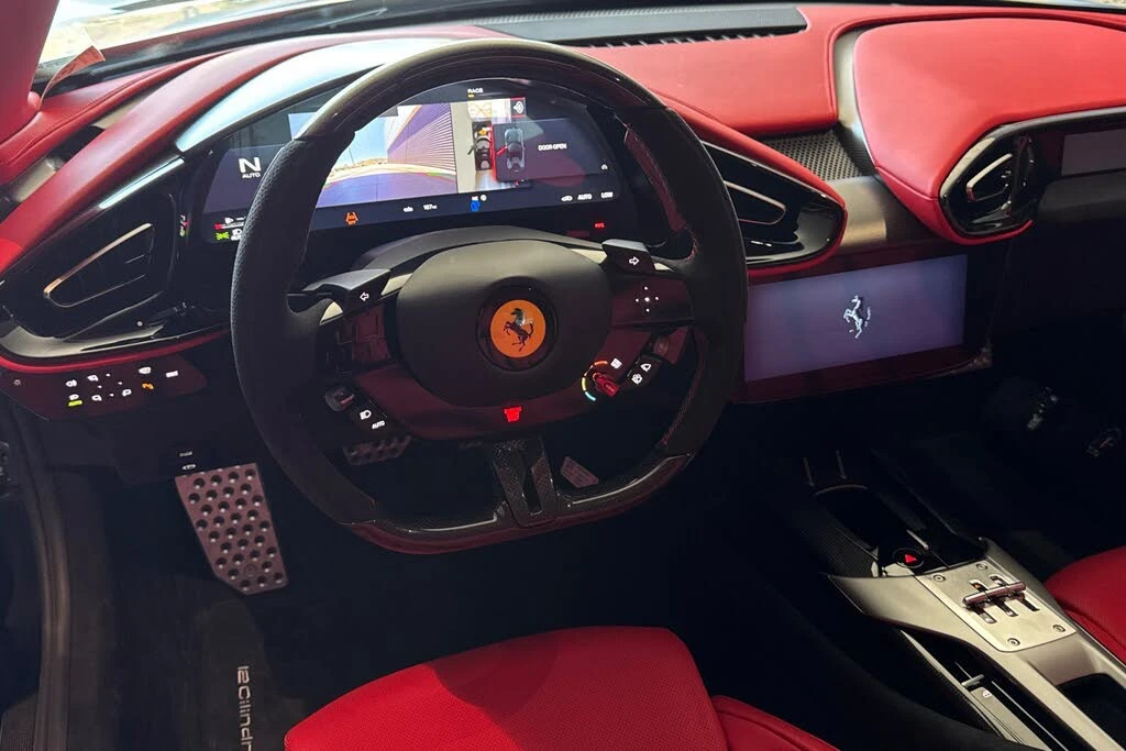 2025 Ferrari 12Cilindri - Image 16 of 31