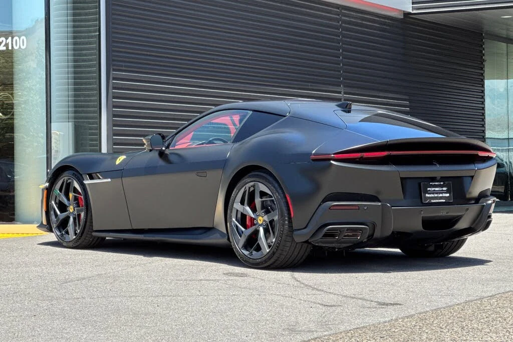 2025 Ferrari 12Cilindri - Image 3 of 31