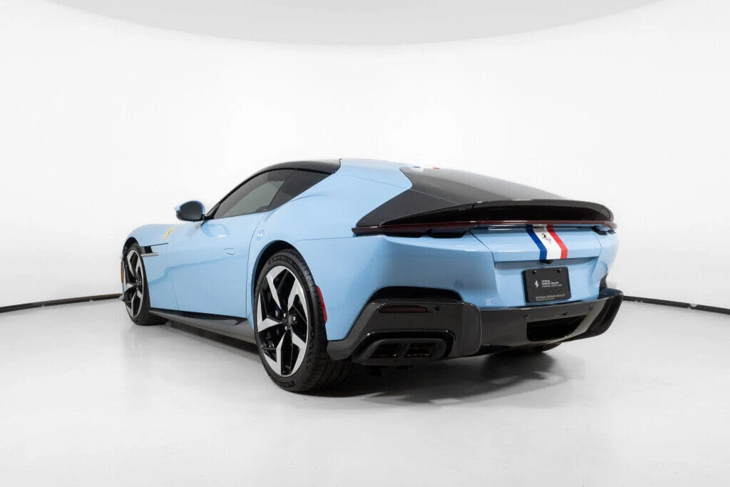 2025 Ferrari 12Cilindri - Image 5 of 31