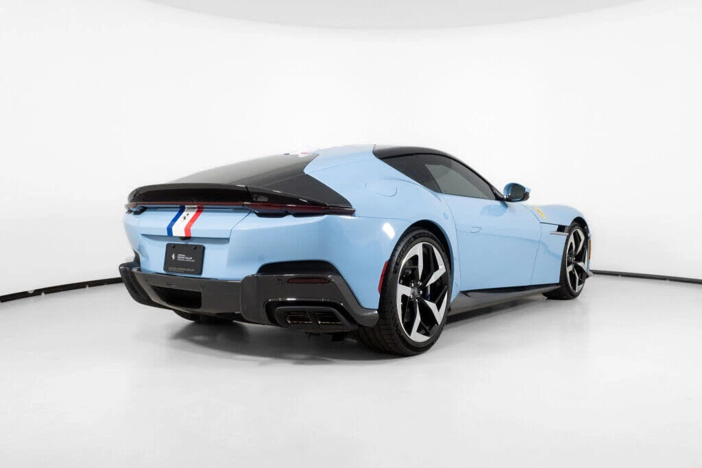 2025 Ferrari 12Cilindri - Image 9 of 31