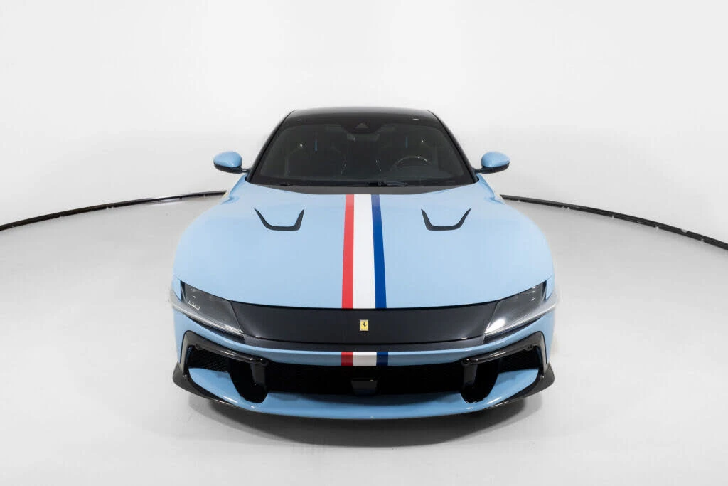 2025 Ferrari 12Cilindri - Image 14 of 31