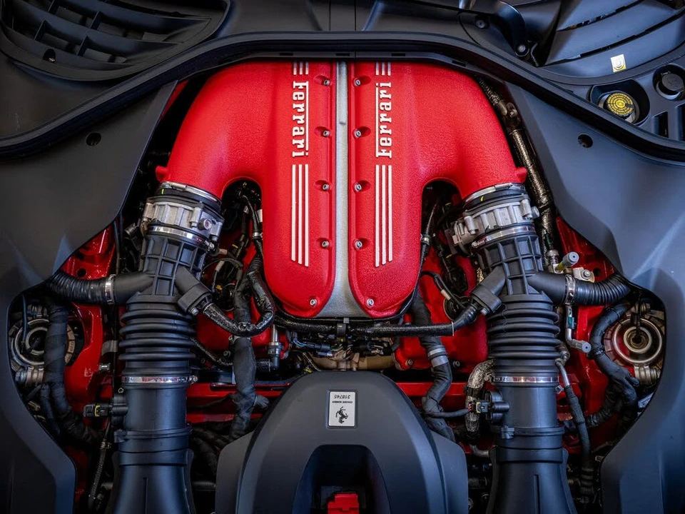 2025 Ferrari 12Cilindri - Image 24 of 26
